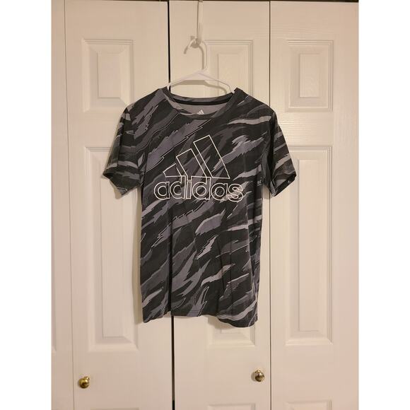 Adidas xl 18/20 boys athletic grey tshirt - Picture 1 of 6